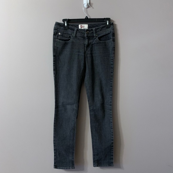 Black SO Jeggings average 3 - Picture 1 of 6